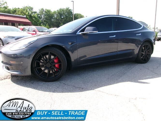 2019 TESLA Model 3