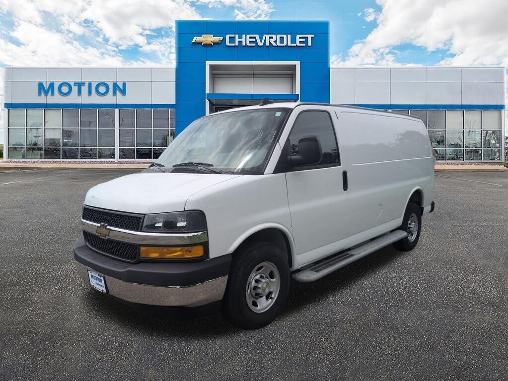 2025 CHEVROLET Express