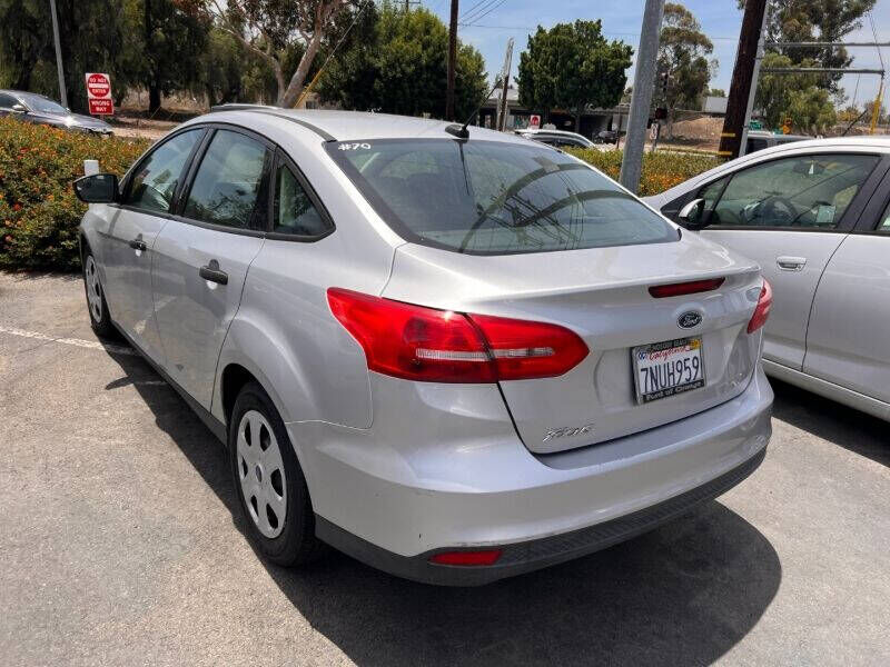 2015 FORD Focus