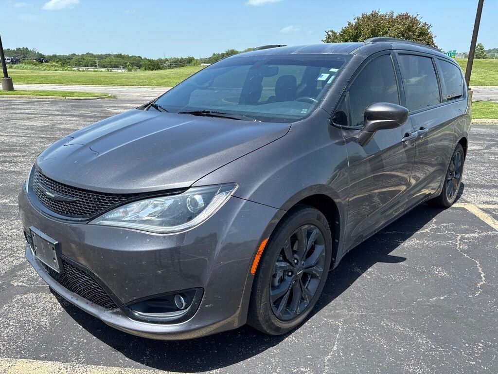 2020 CHRYSLER Pacifica