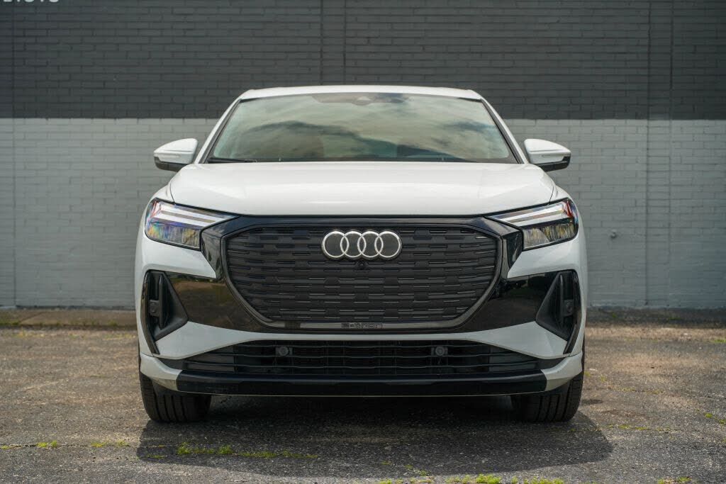 2022 Audi Q4