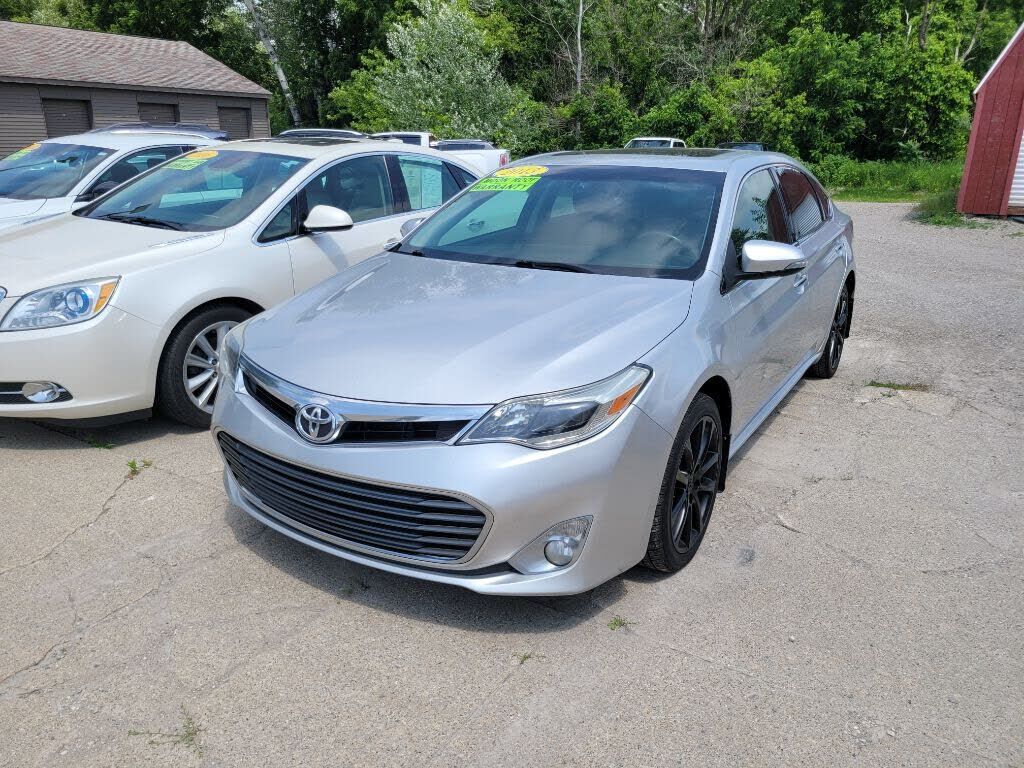2013 TOYOTA Avalon
