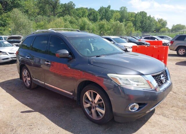 2013 NISSAN Pathfinder