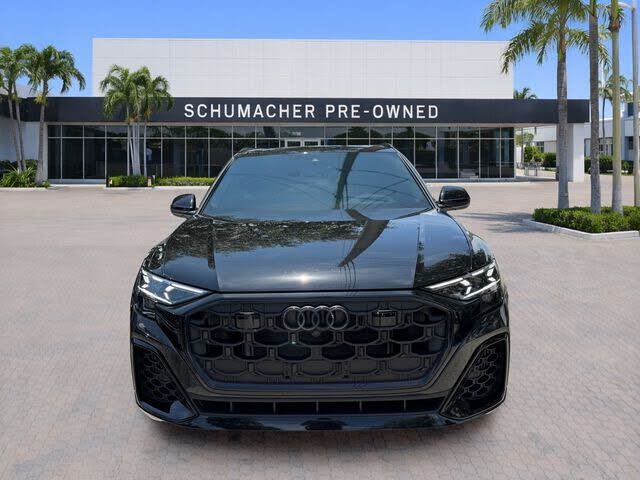 2025 Audi Q8