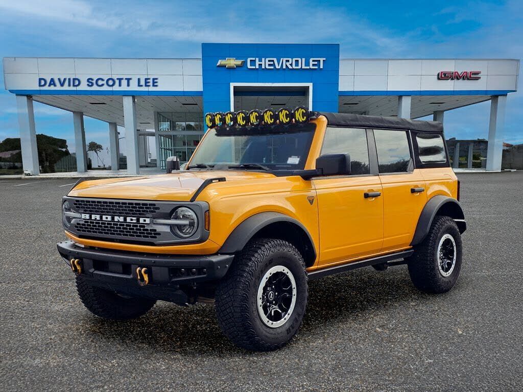 2021 FORD Bronco