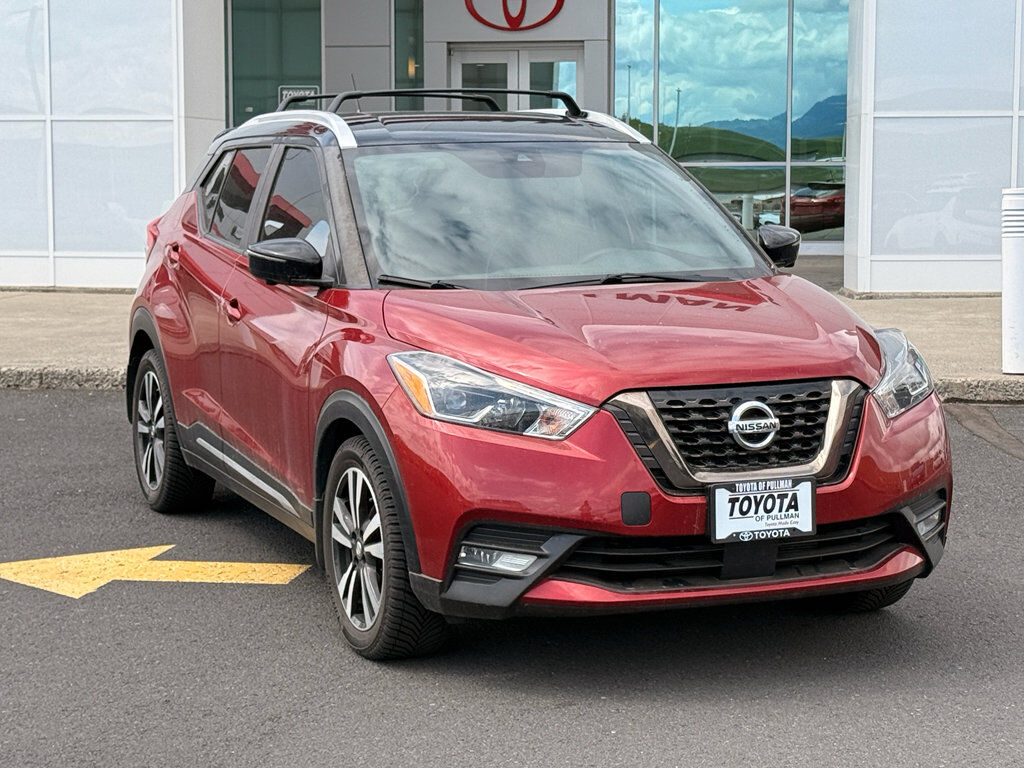 2020 NISSAN Kicks