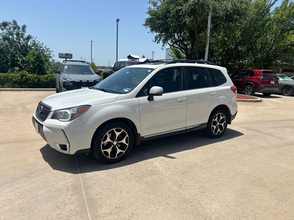 2016 SUBARU Forester