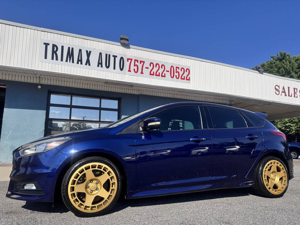 2017 FORD Focus