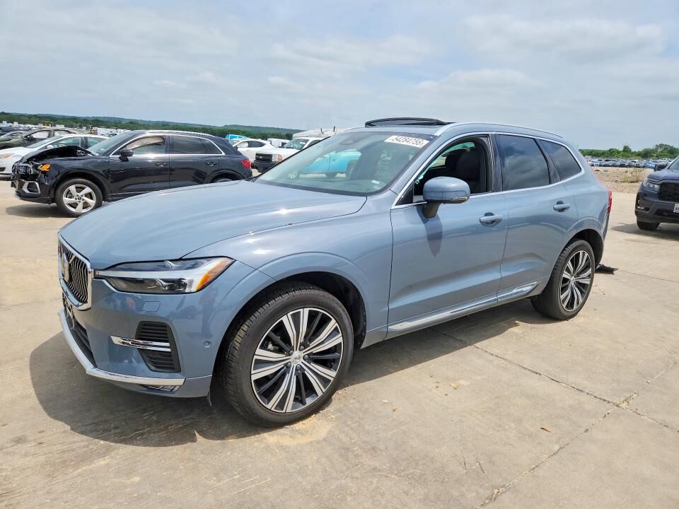 2023 VOLVO XC60