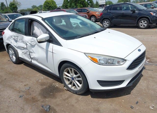 2016 FORD Focus