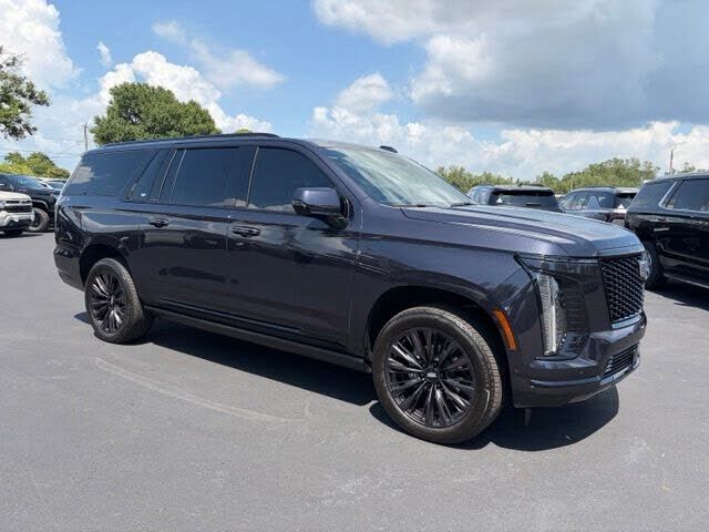 2025 CADILLAC Escalade ESV