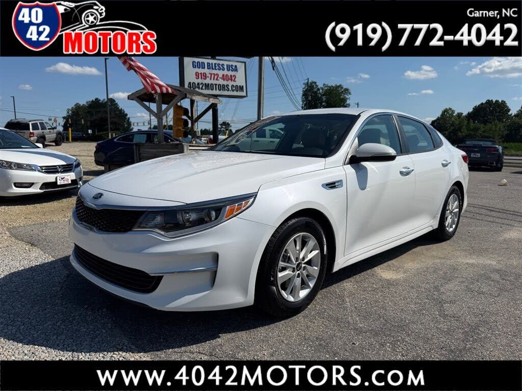 2017 KIA Optima