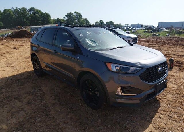 2023 FORD Edge