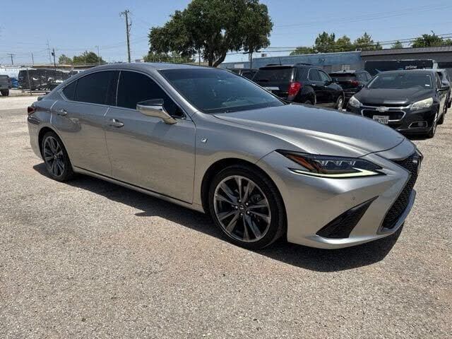 2021 LEXUS ES