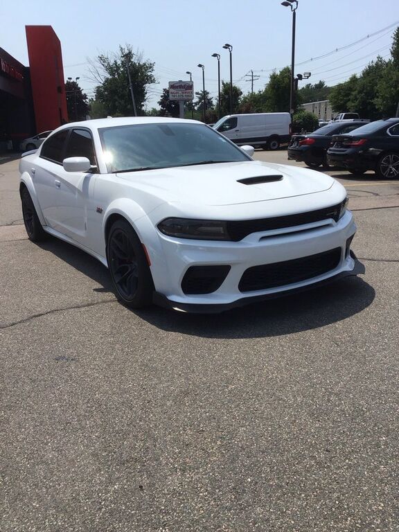 2021 DODGE Charger