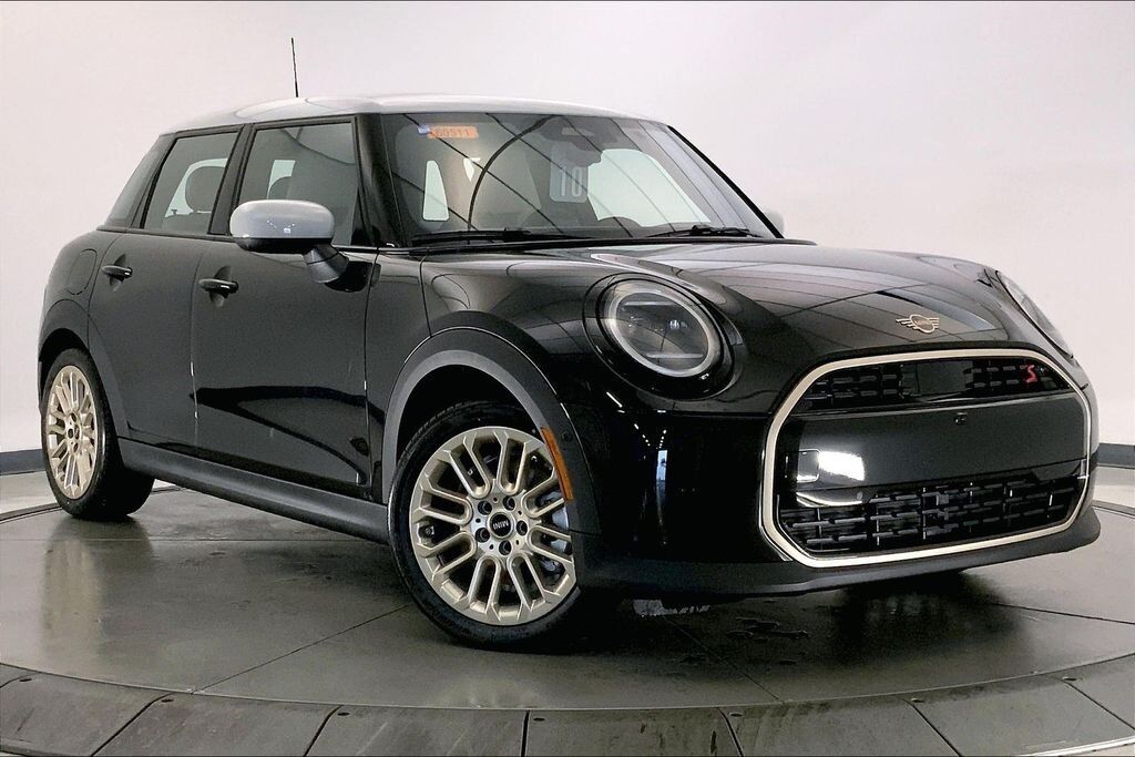2026 MINI Hardtop