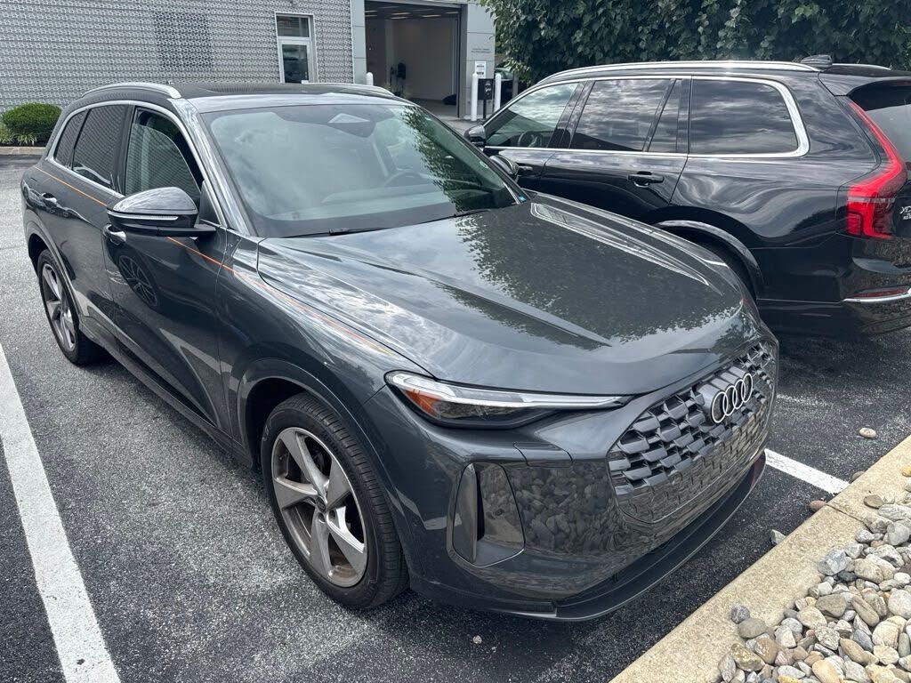 2025 AUDI Q5