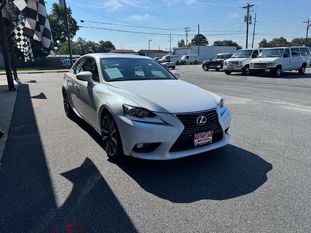 2016 LEXUS IS