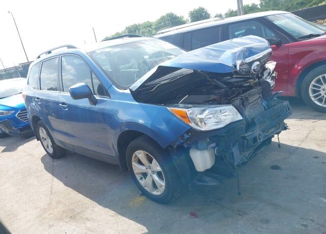 2016 SUBARU Forester