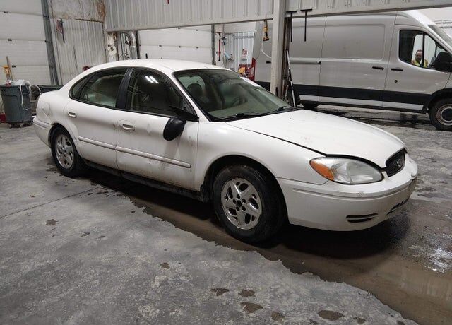 2007 FORD Taurus