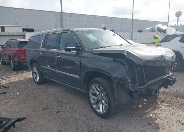 2018 CADILLAC Escalade ESV