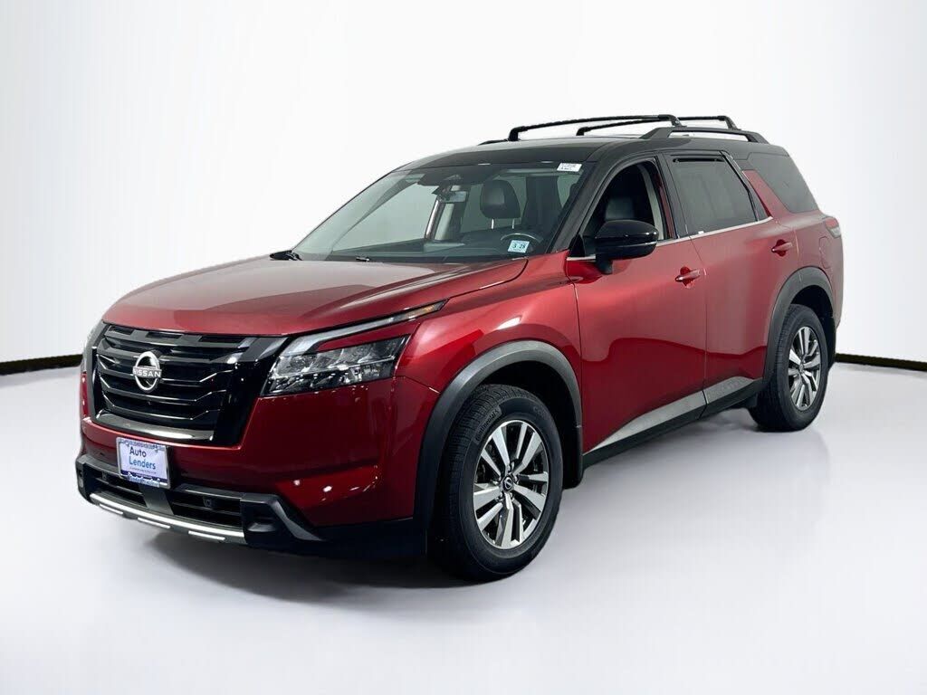 2023 NISSAN Pathfinder