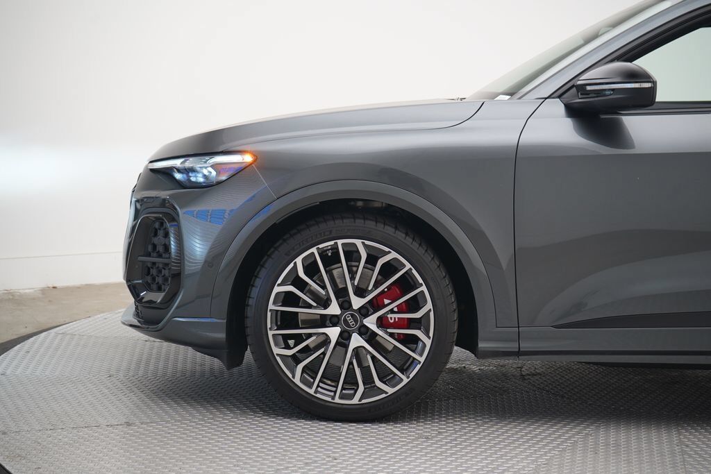 2025 Audi SQ5