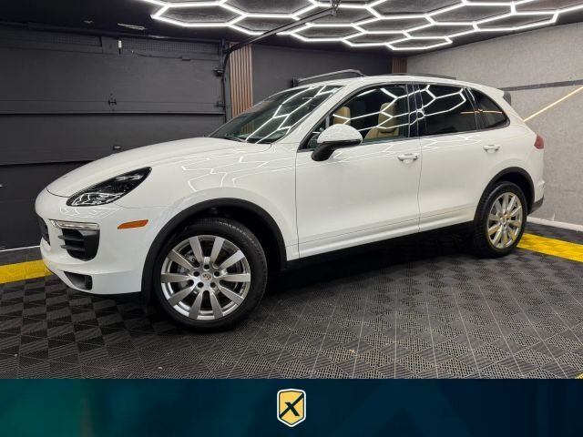2016 PORSCHE Cayenne