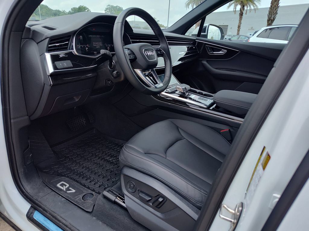2025 Audi Q7