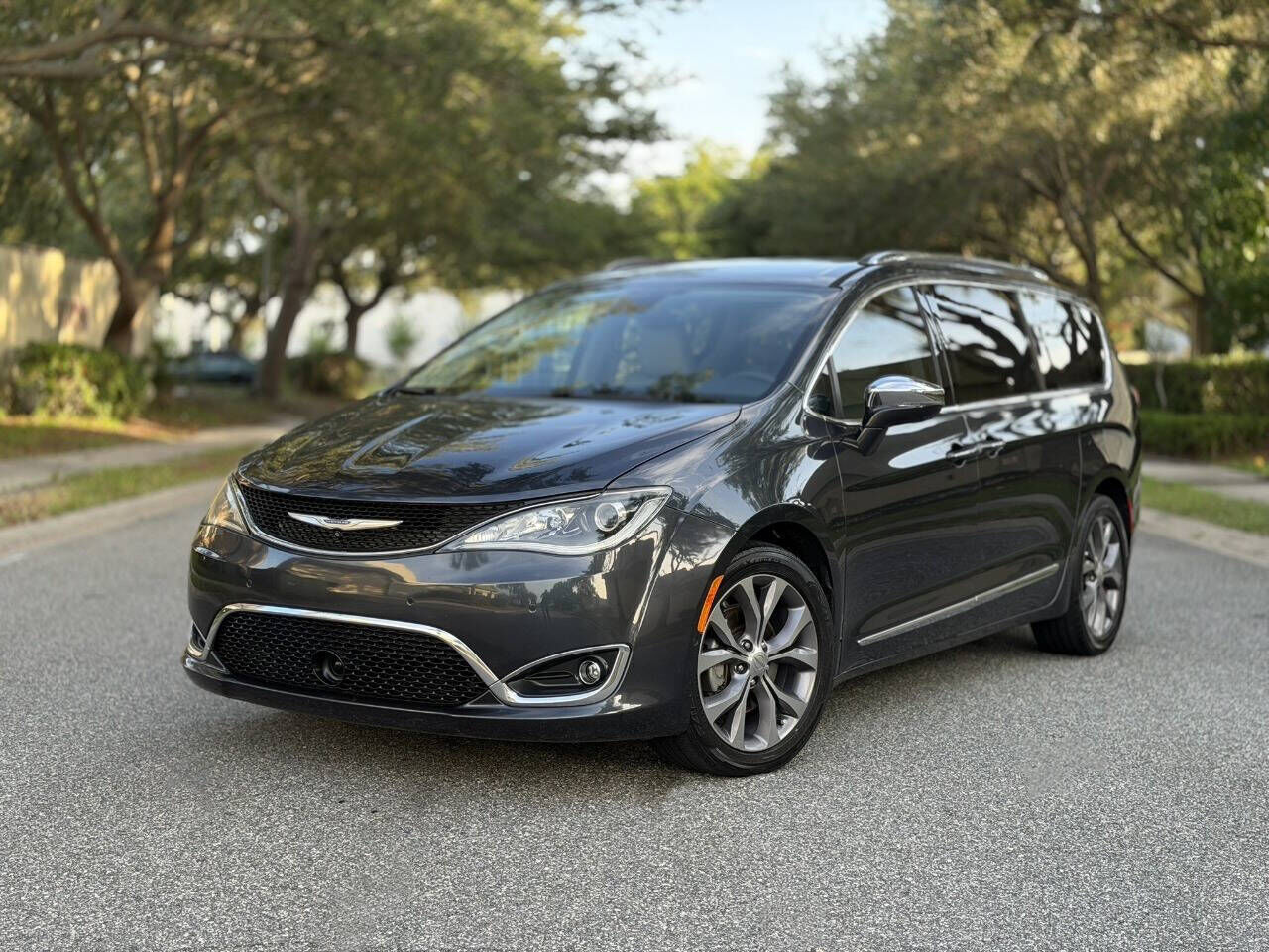 2019 CHRYSLER Pacifica