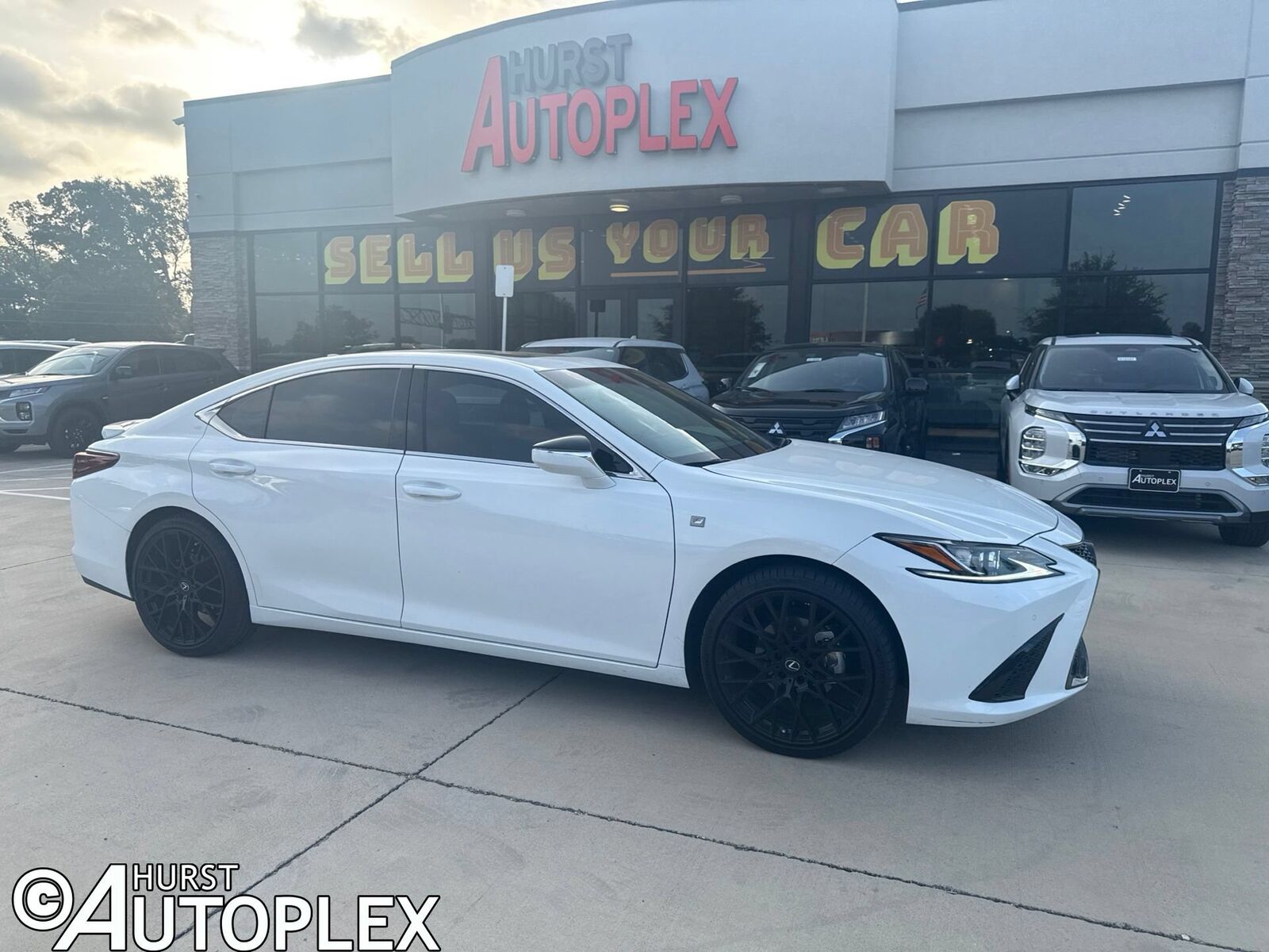 2024 LEXUS ES