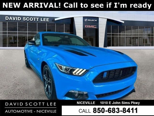 2017 FORD Mustang