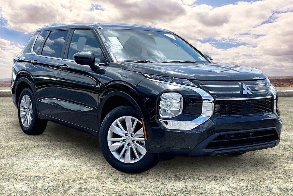 2026 MITSUBISHI Outlander