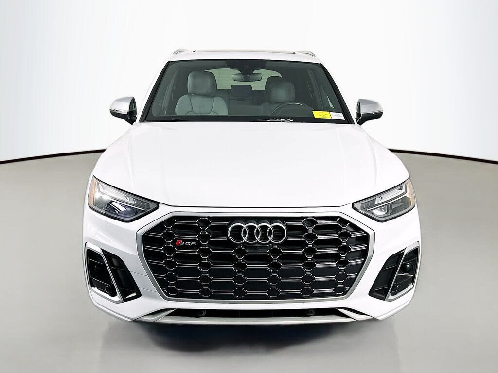 2022 Audi SQ5