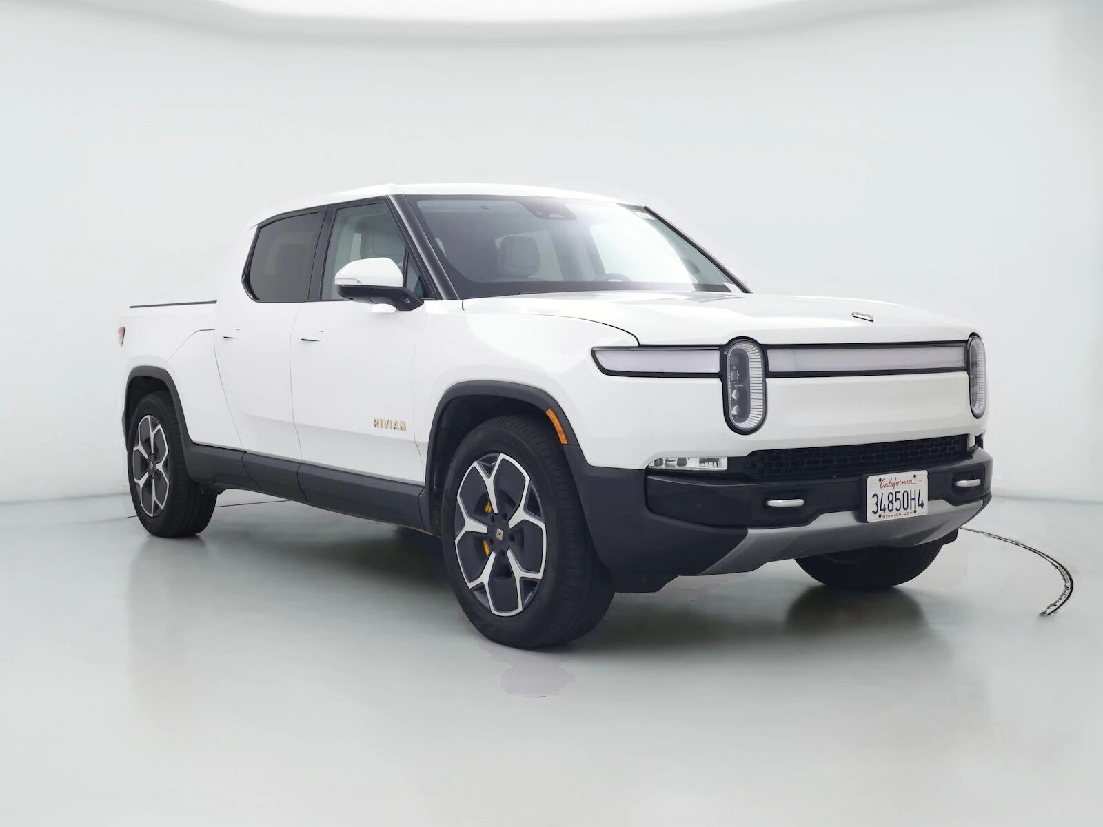 2022 RIVIAN R1T