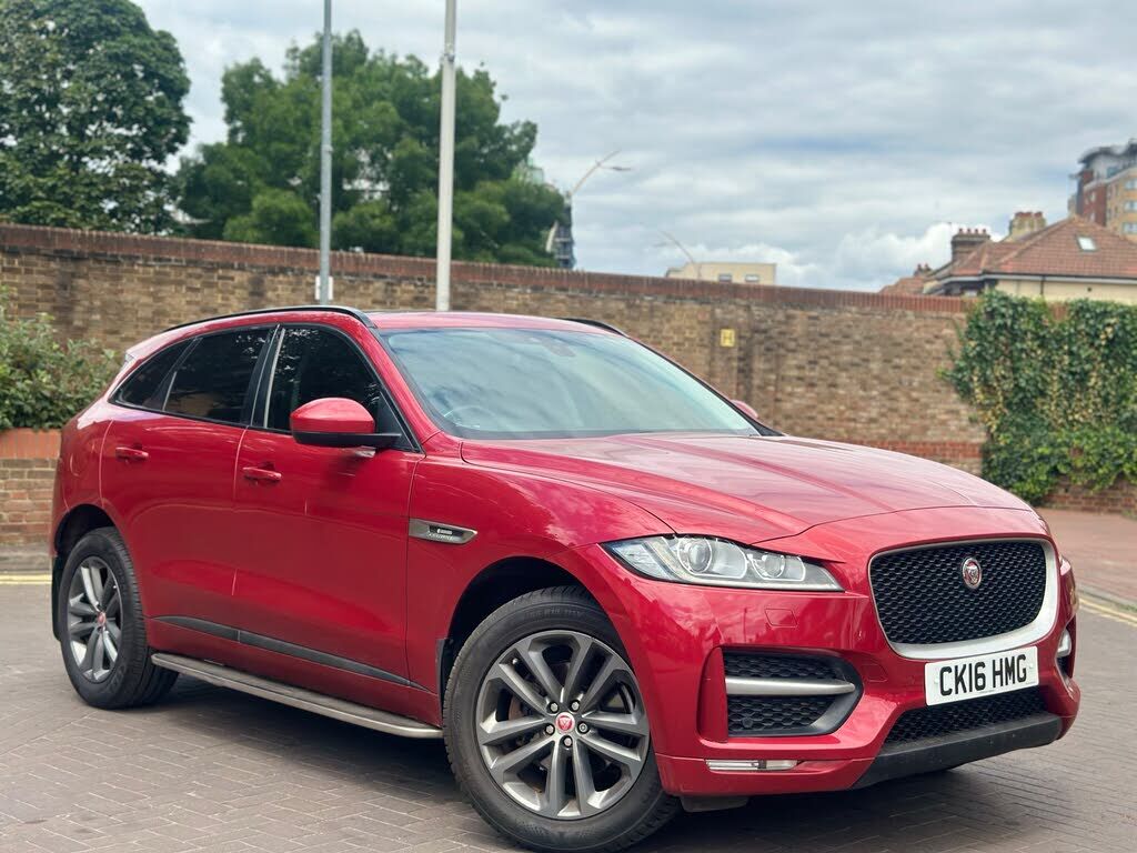 Jaguar F-Pace
