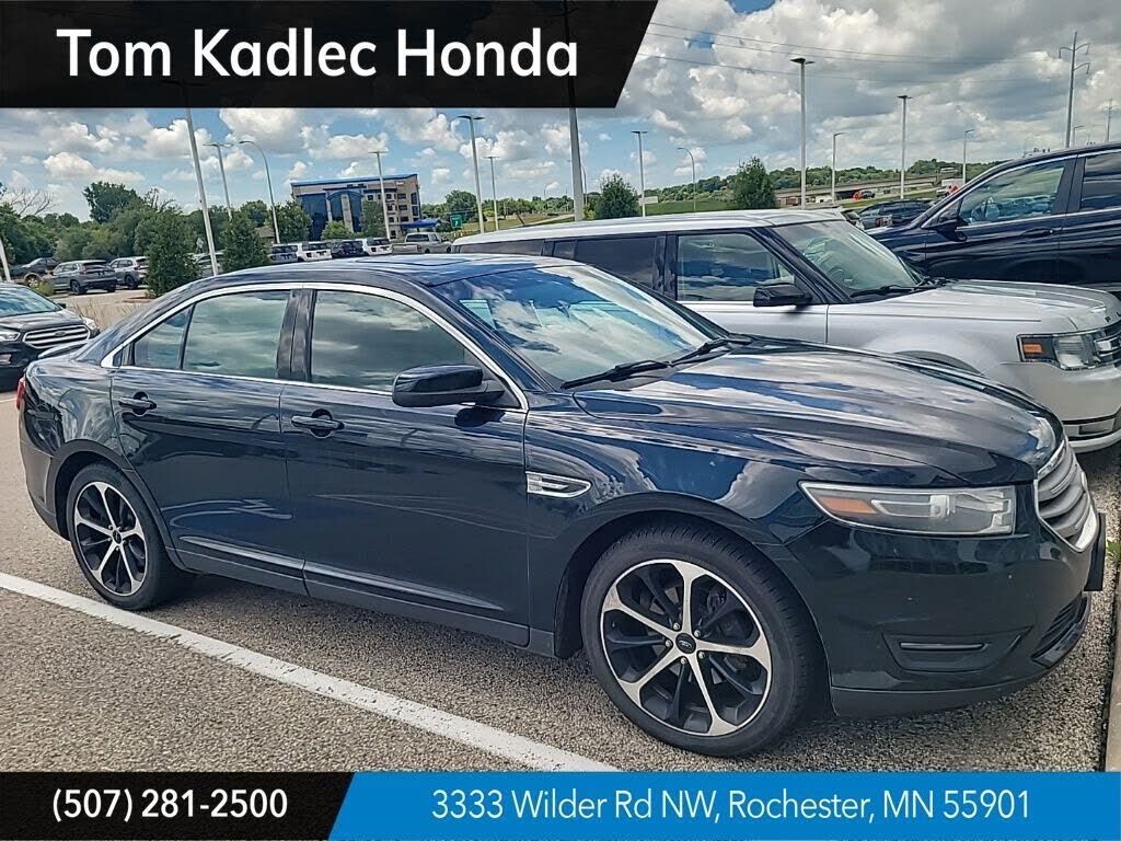 2014 FORD Taurus