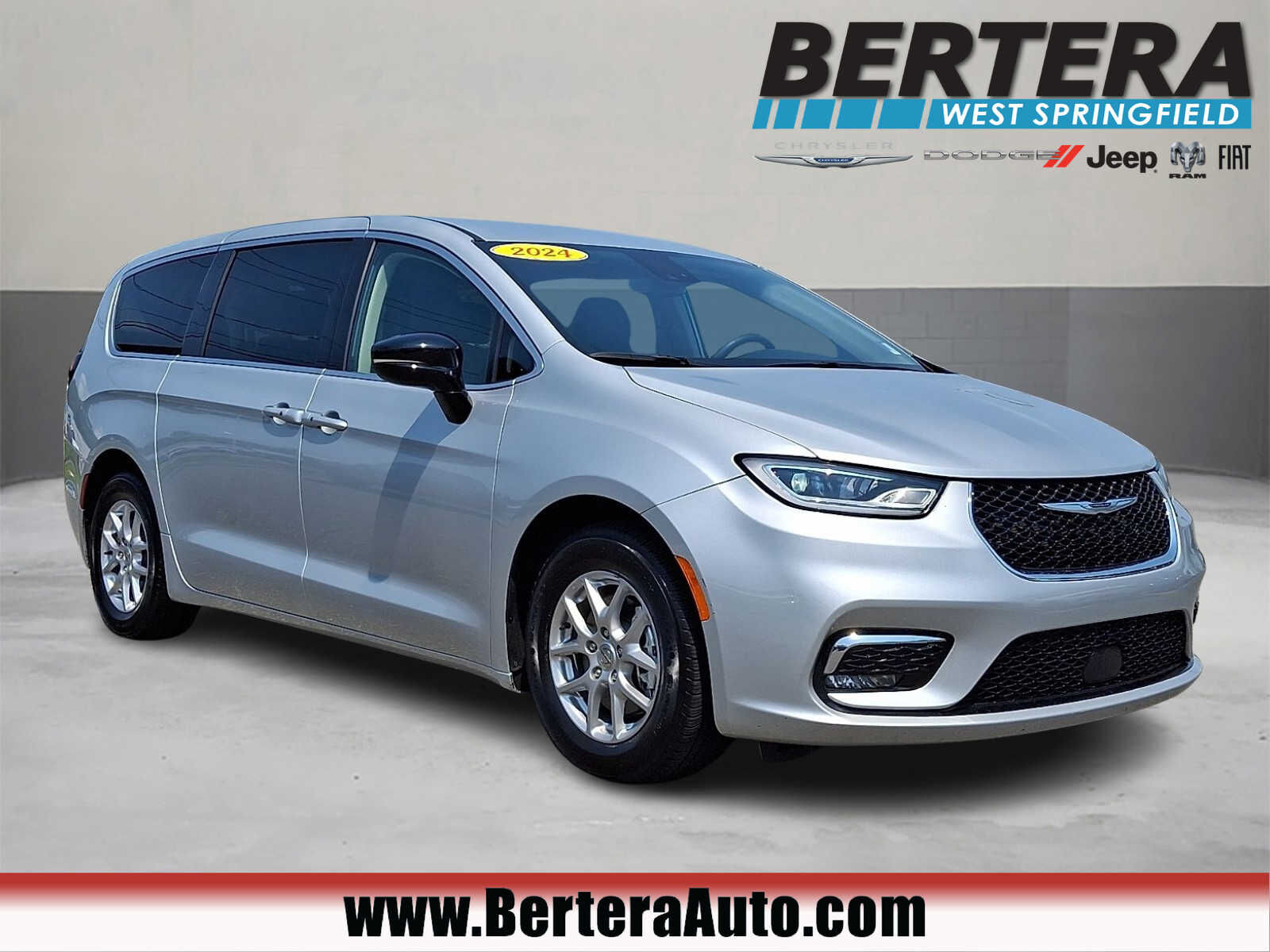 2024 CHRYSLER Pacifica