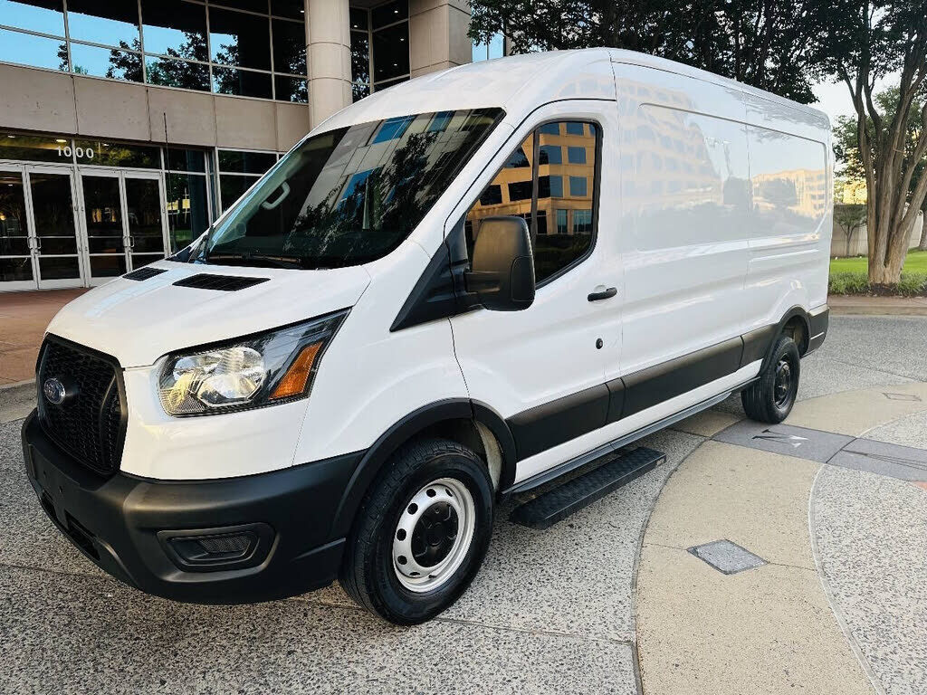 2023 FORD Transit