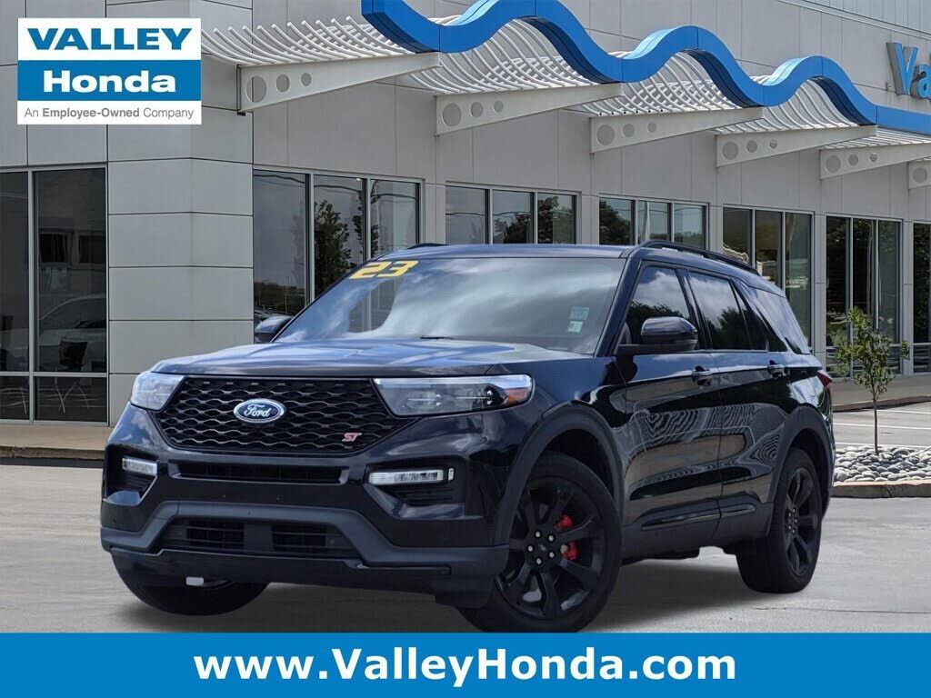 2023 FORD Explorer