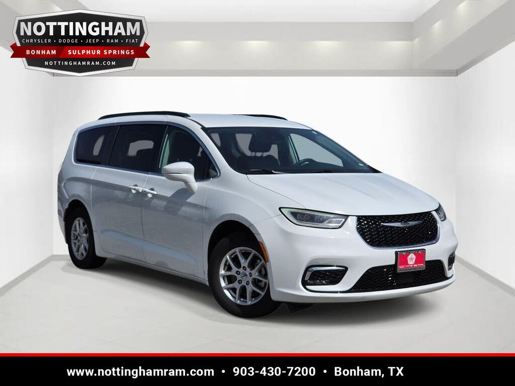 2022 CHRYSLER Pacifica