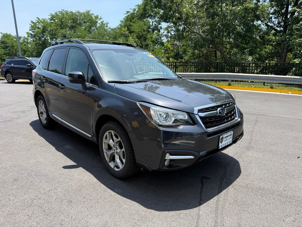 2017 SUBARU Forester