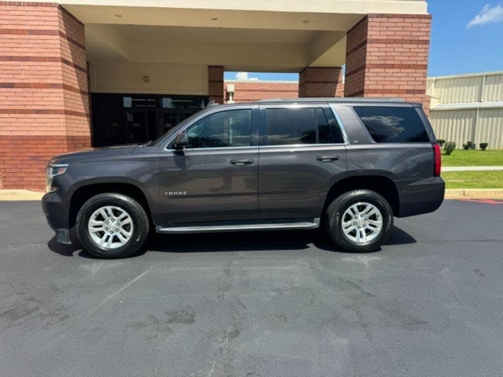 2018 CHEVROLET Tahoe