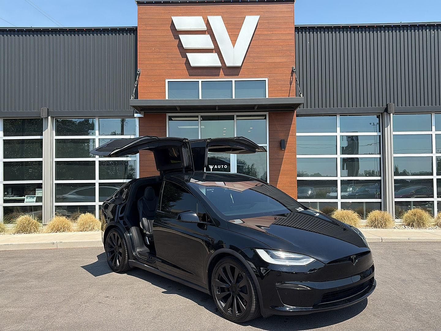 2022 TESLA Model X