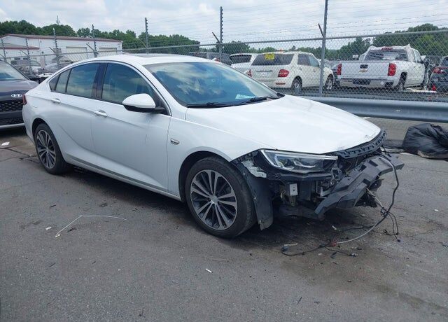 2018 BUICK Regal