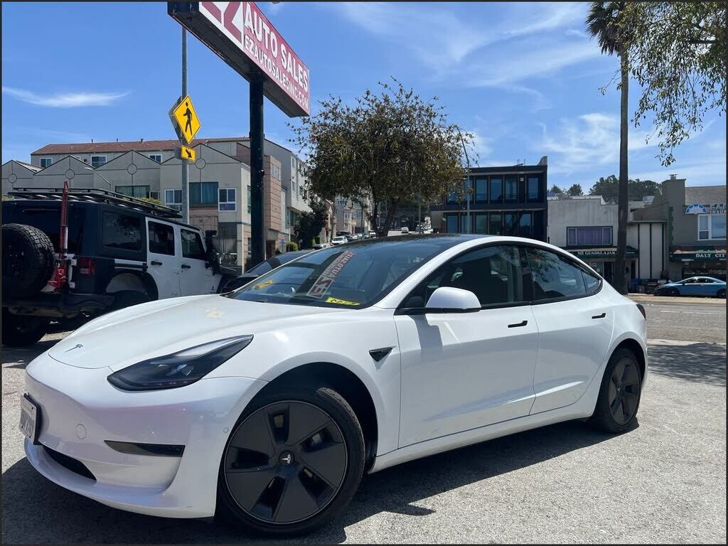 2021 TESLA Model 3