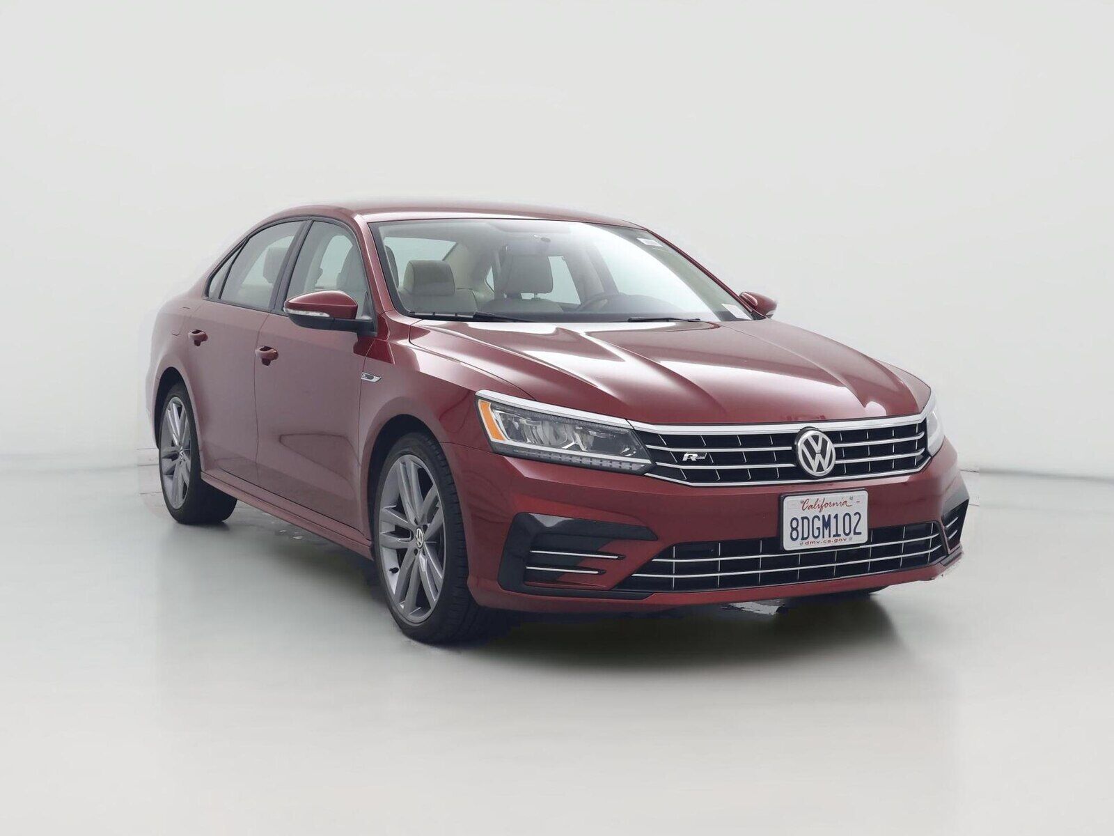 2018 VOLKSWAGEN Passat