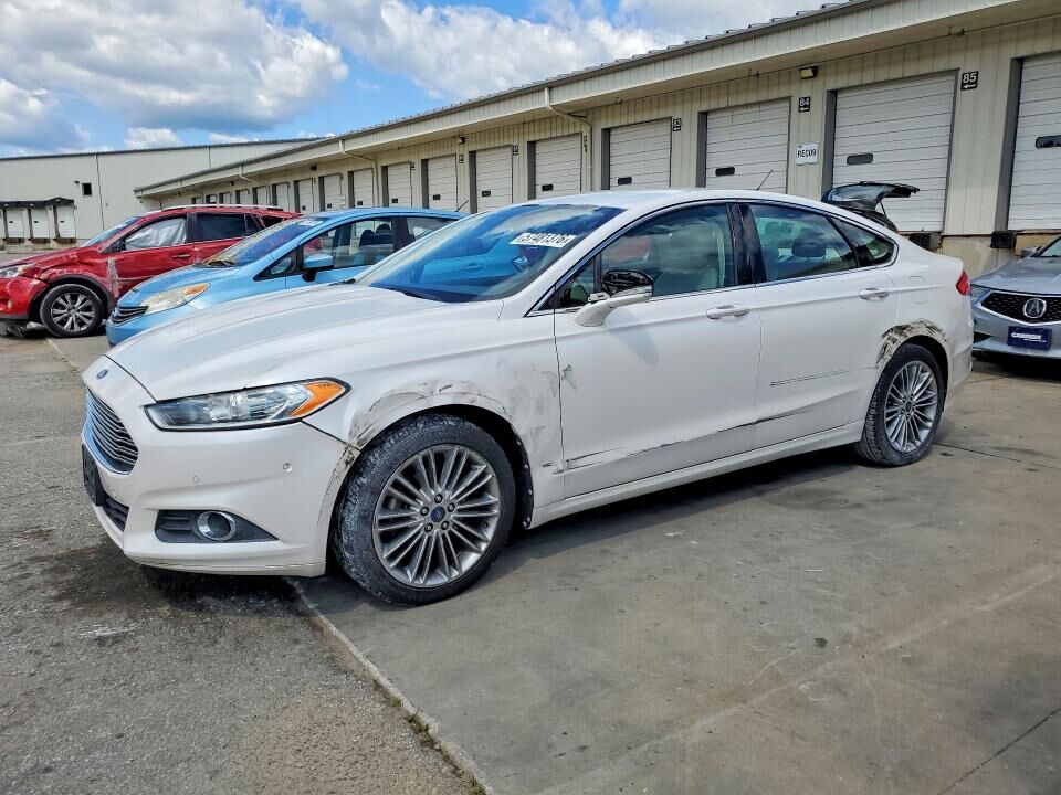 2013 FORD Fusion