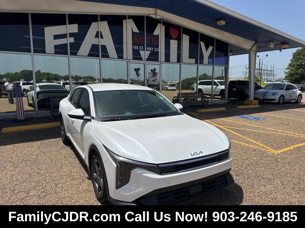 2025 KIA K4