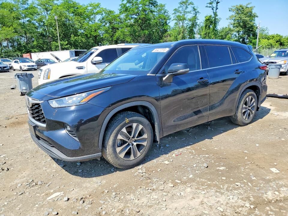 2020 TOYOTA Highlander